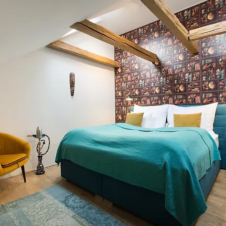Bohemian Chic 2 Bedroom 2 Bathroom Loft With Hanging Chair Apartman