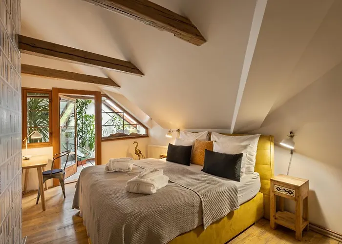 Appartamento Bohemian Chic 2 Bedroom 2 Bathroom Loft With Hanging Chair