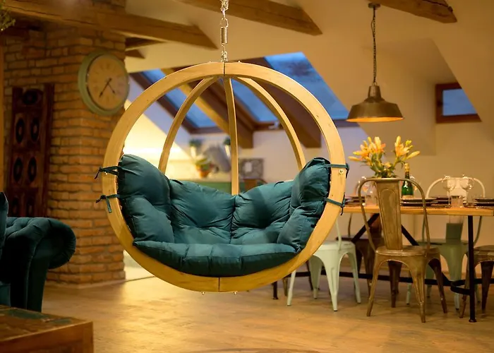 Appartamento Bohemian Chic 2 Bedroom 2 Bathroom Loft With Hanging Chair
