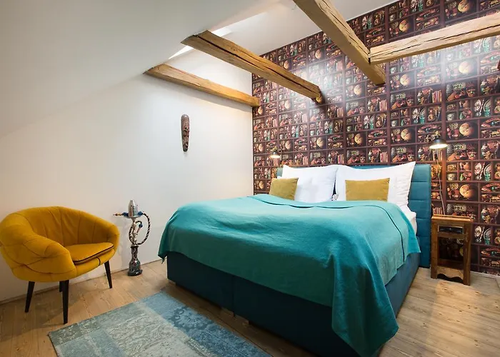 Bohemian Chic 2 Bedroom 2 Bathroom Loft With Hanging Chair Appartamento
