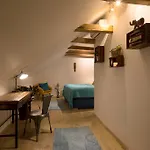 Bohemian Chic 2 Bedroom 2 Bathroom Loft With Hanging Chair Apartment *